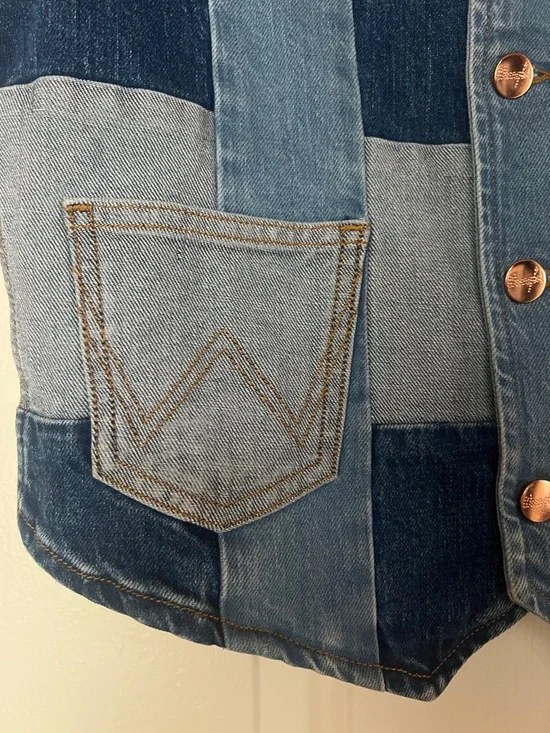 Wrangler Two-Tone Patchwork Denim Vest in Blue - Picture 4 of 8